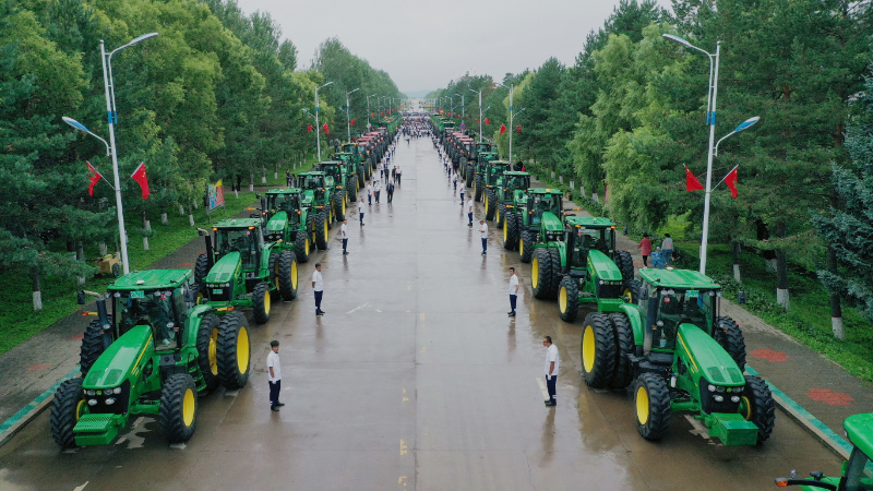 农机展——黄艳双 摄 (1)_副本.jpg